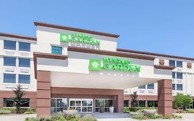 Wyndham Garden Elk Grove Village - O'Hare